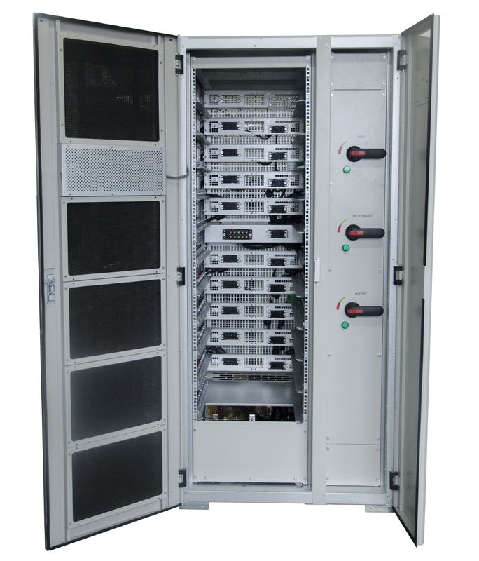 Παράλληλο 300kVA - Uninterruptible μονάδα παροχής ηλεκτρικού ρεύματος 1200kVA, στατικό στήριγμα μπαταριών διακοπτών εμπορικό UPS
