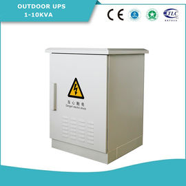1-10KVA υψηλή περιβαλλοντική προσαρμοστικότητα επίδειξης 115~295VAC των υπαίθριων UPS οδηγήσεων συστημάτων